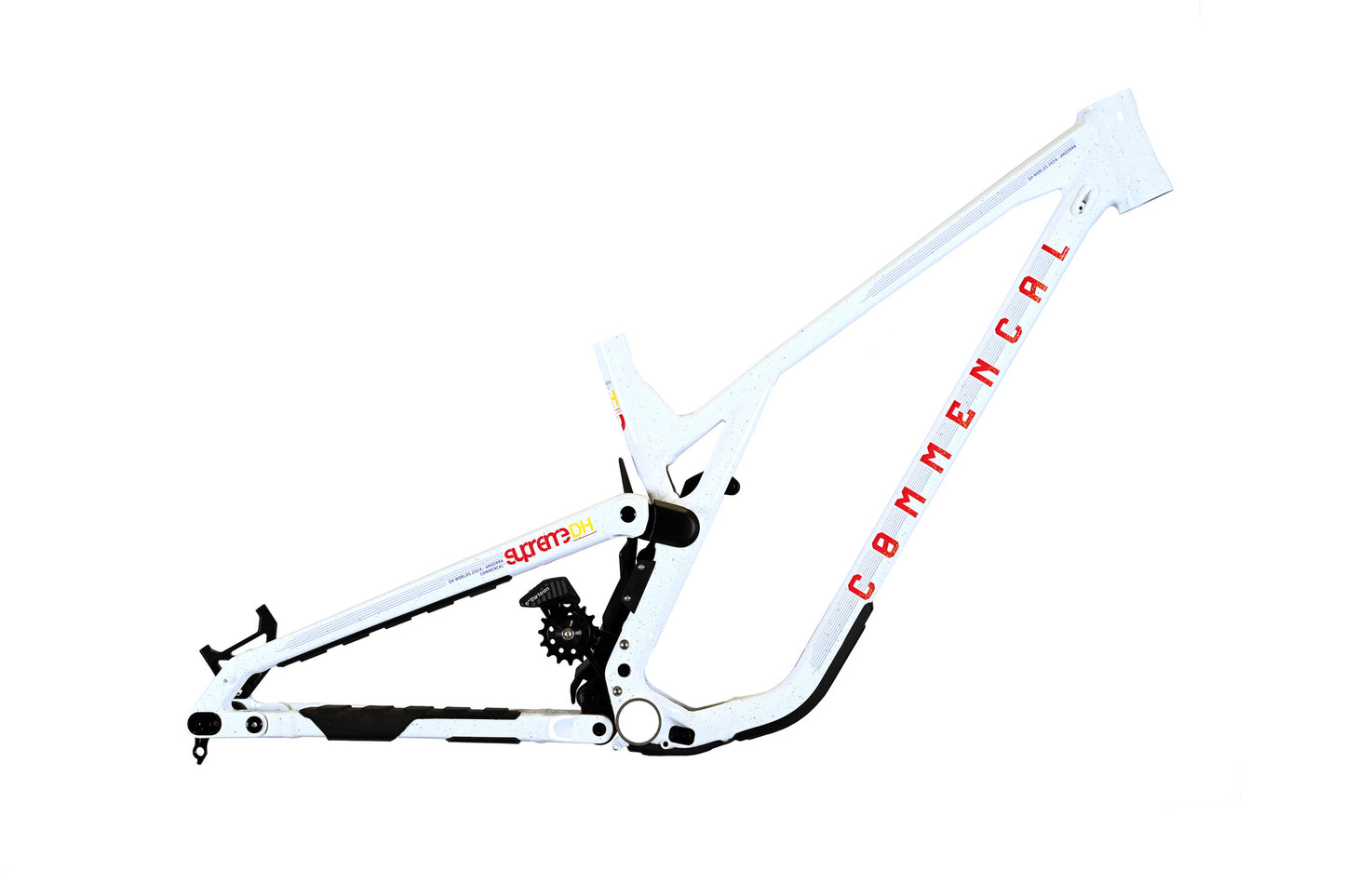 Downhill Ram COMMENCAL Supreme DH V5